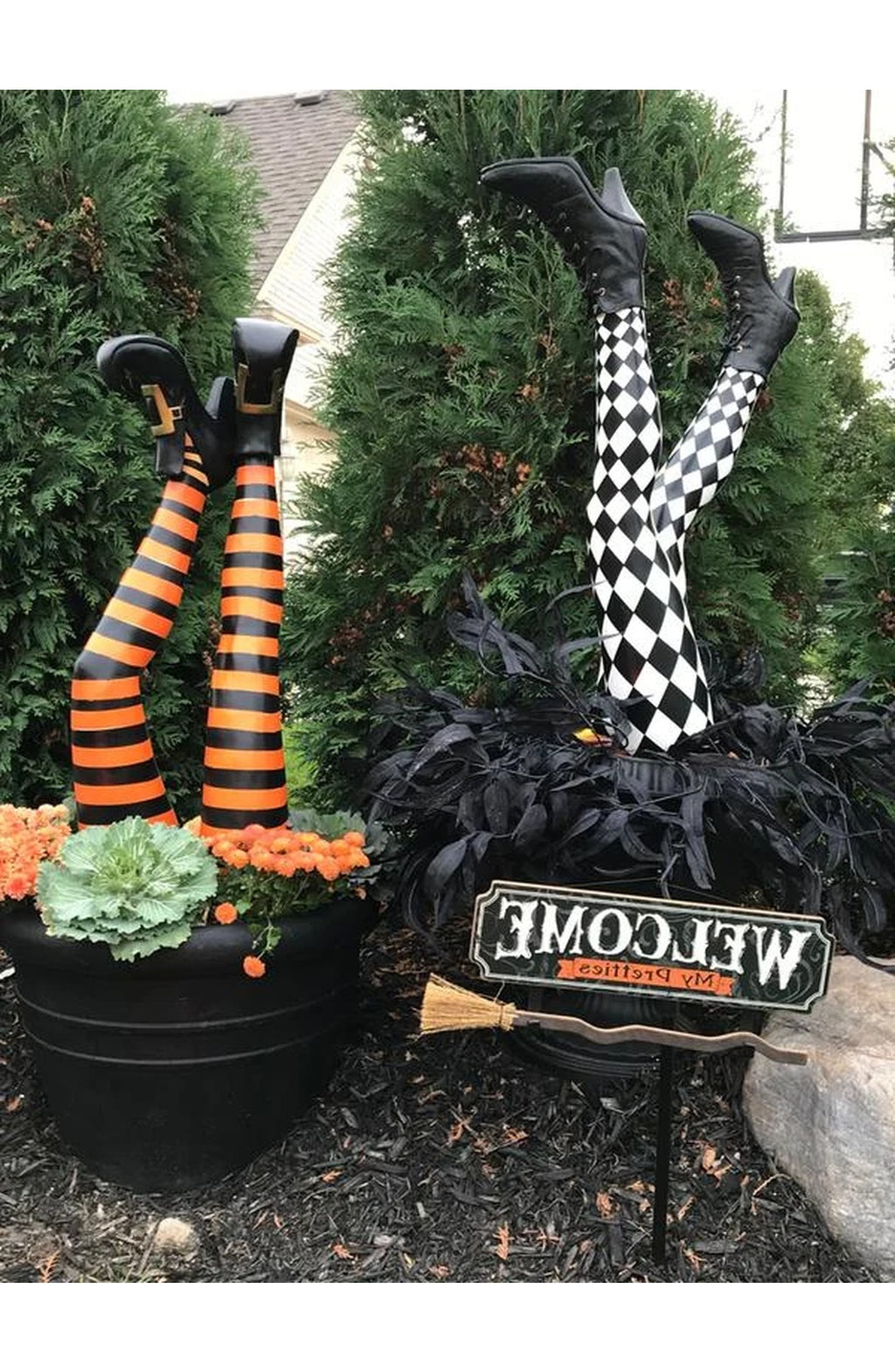 Witch Leg Yard Stakes